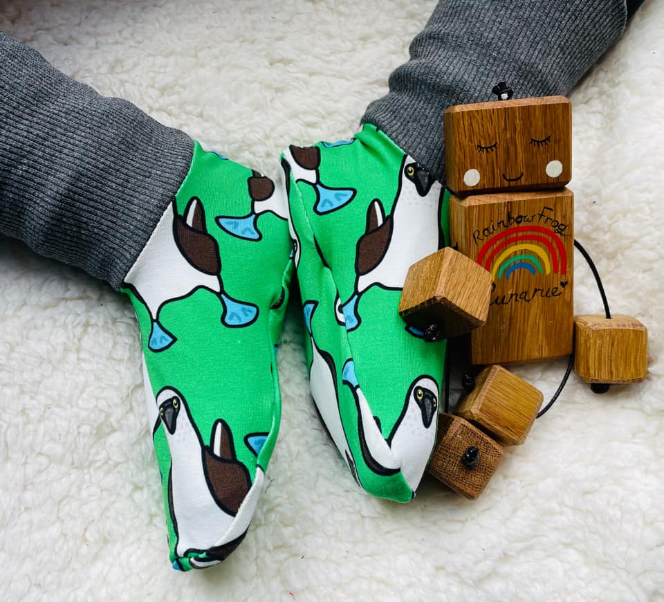 Young Child Slip-On Menta Booties