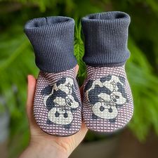 Young Child Slip-On Menta Booties