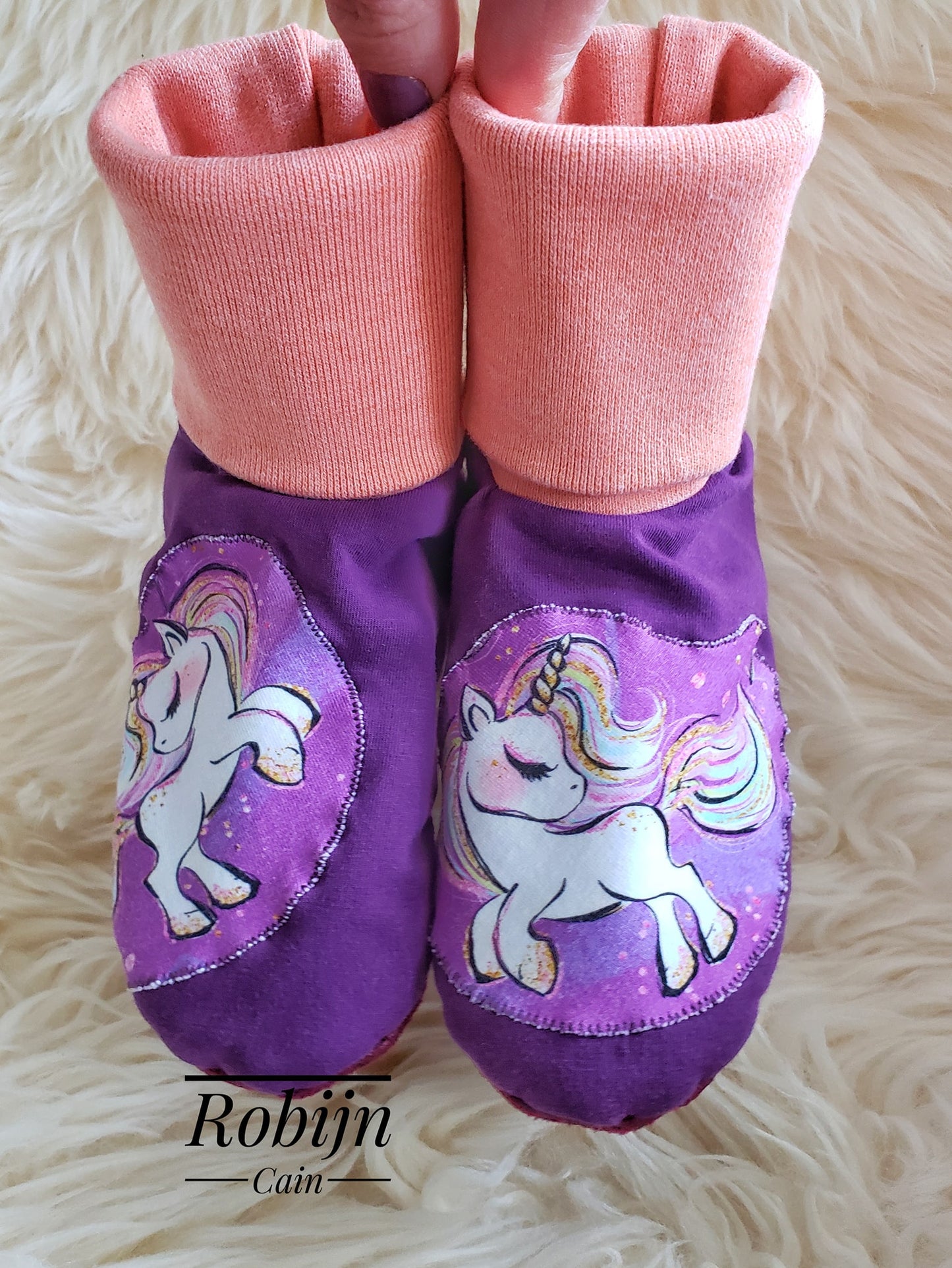 Young Child Slip-On Menta Booties