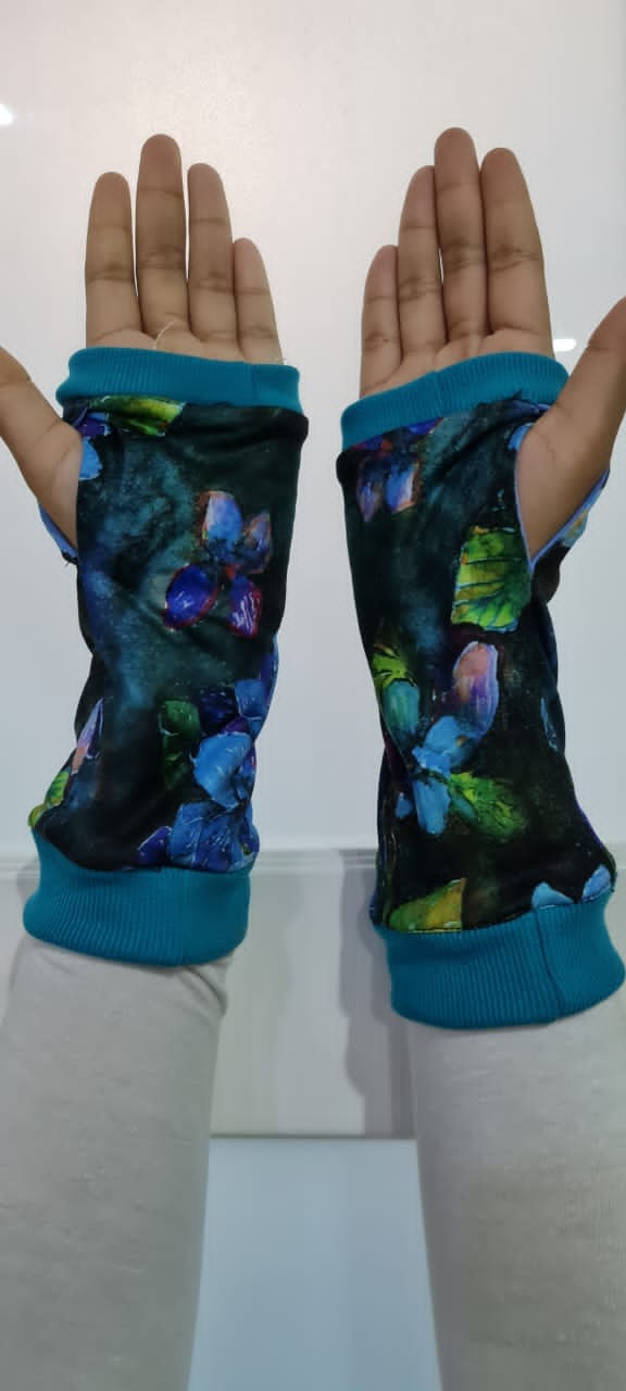 Menta Arm Warmer