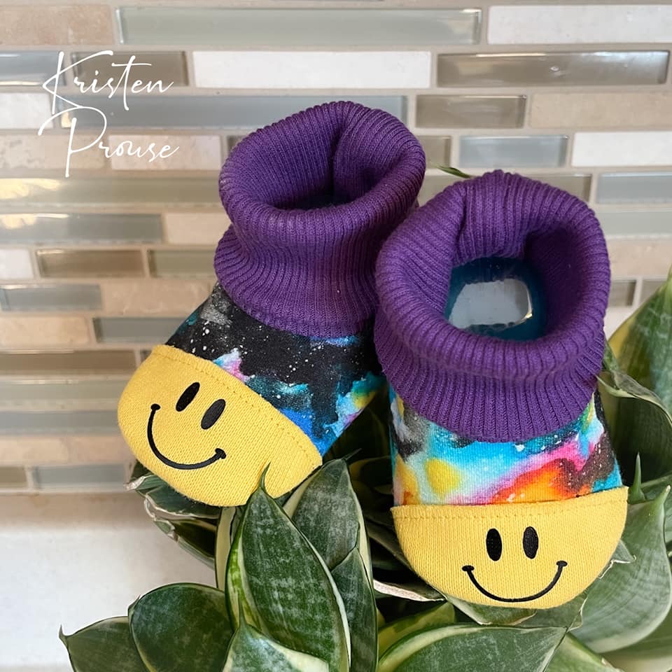 Baby Slip-On Menta Booties