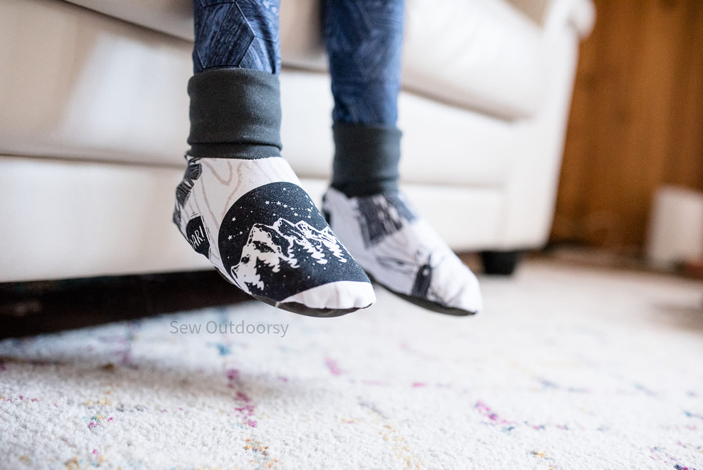 Young Child Slip-On Menta Booties