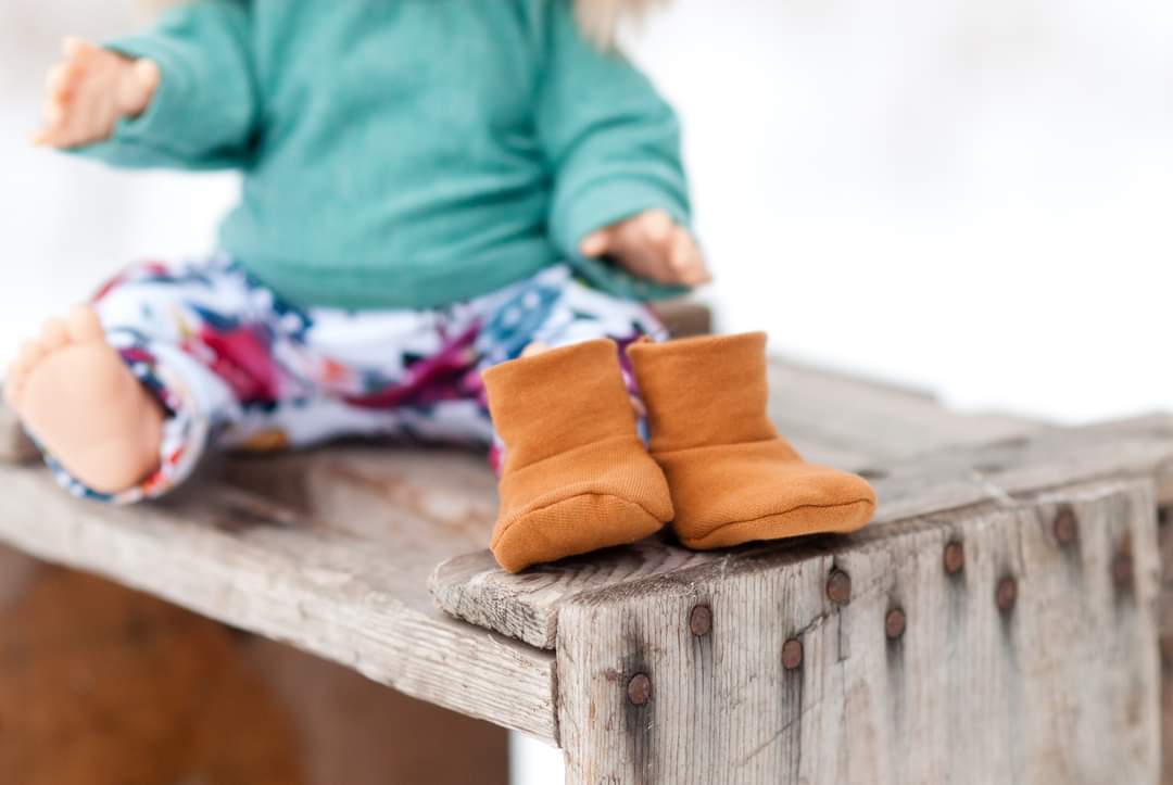 Slip-On Menta Booties 13" to 18" Dolls
