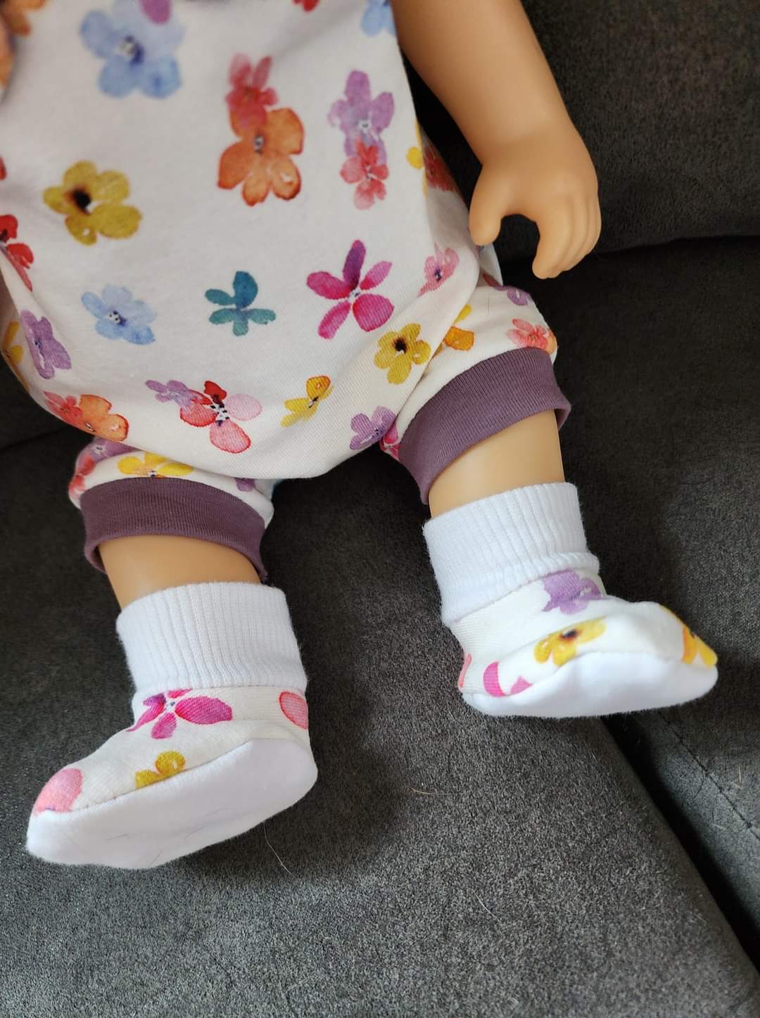 Slip-On Menta Booties 13" to 18" Dolls