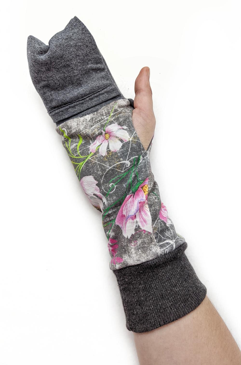 Menta Arm Warmer