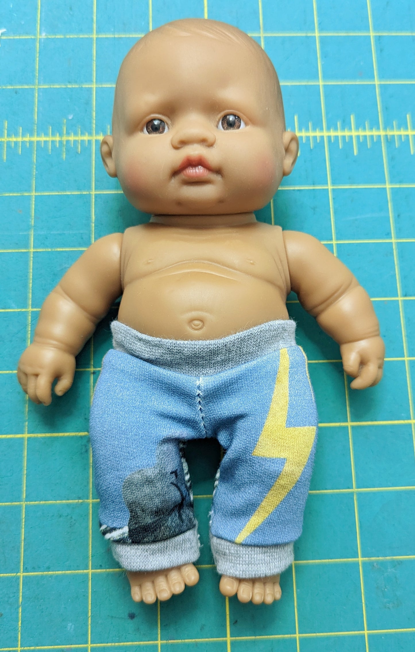 Pants and Shorts 8" Doll