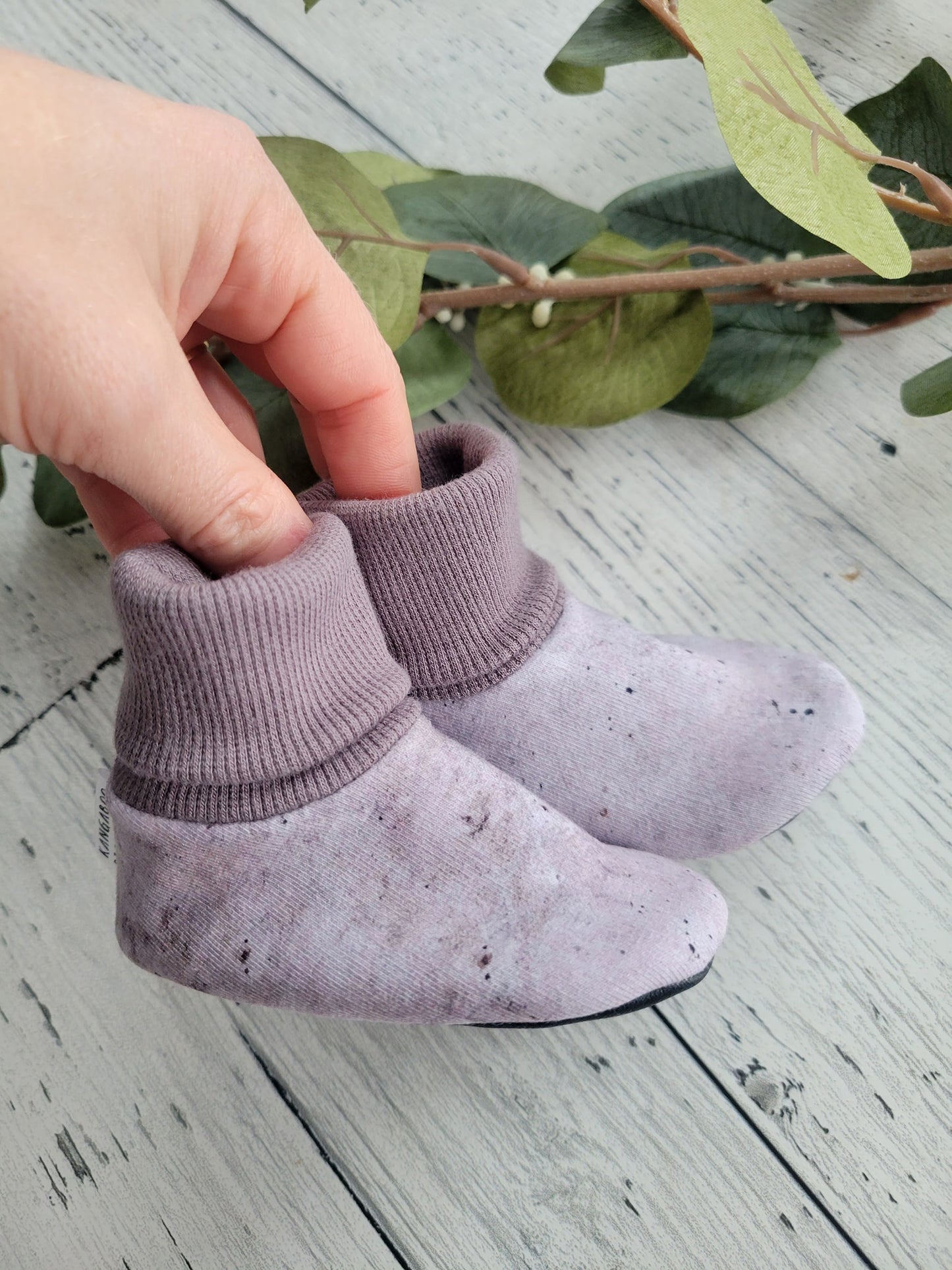 Baby Slip-On Menta Booties