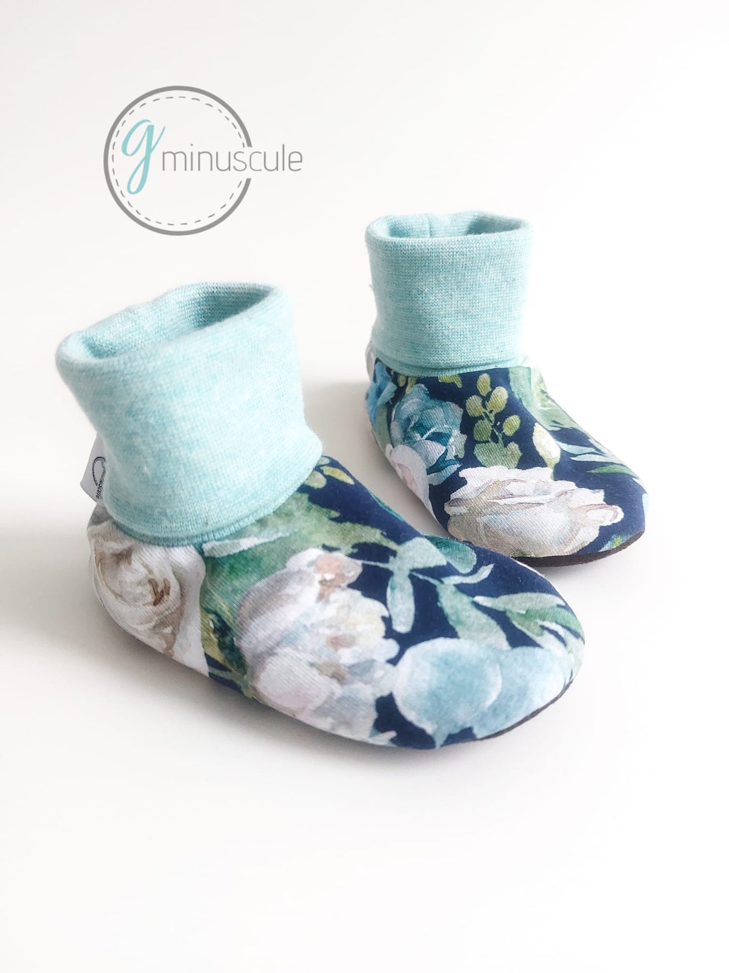 Baby Slip-On Menta Booties