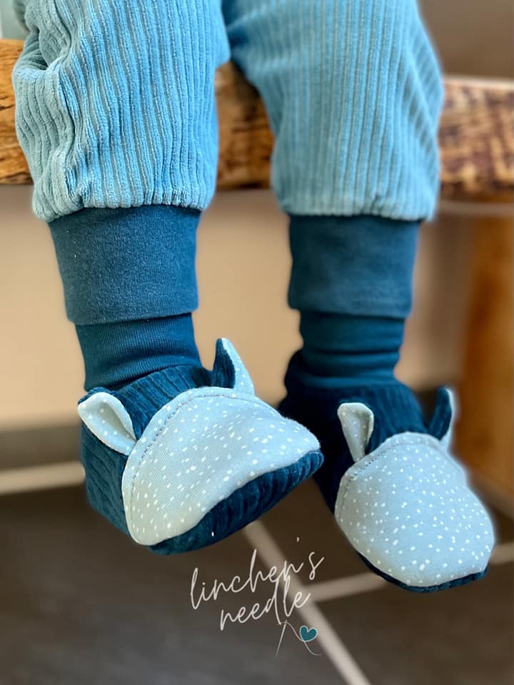 Baby Slip-On Menta Booties